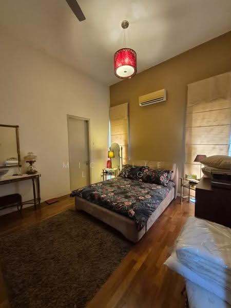 Bungalow House for Sale in Seksyen 13 (Shah Alam) - Michelle Leong - Bedroom - PropertyGuru.com.my