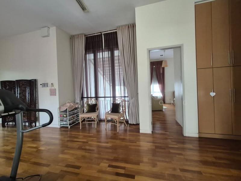 Bungalow House for Sale in Seksyen 13 (Shah Alam) - Michelle Leong - Living Room - PropertyGuru.com.my