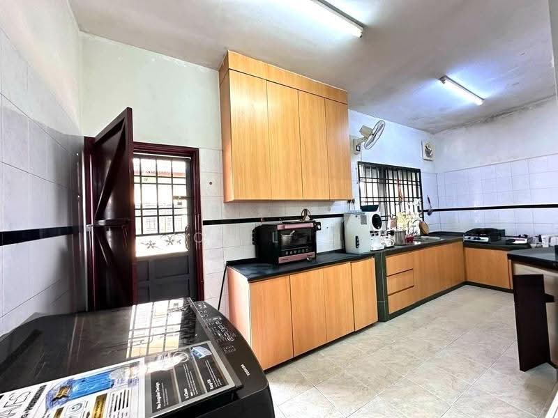Rumah Teres 2-Tingkat untuk Dijual di Taman Nusa Indah (Iskandar Puteri (Nusajaya)) - Jovel Lim - Kitchen - PropertyGuru.com.my