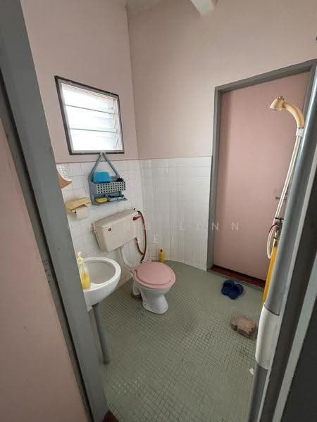 2-storey Terraced House for Sale in Kampung Lapan (Melaka City) - Ching Linn Sei - PropertyGuru.com.my