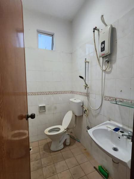 Rumah Teres 2-Tingkat untuk Dijual di Bukit Indah (Iskandar Puteri (Nusajaya)) - Iden Tan - Bathroom - PropertyGuru.com.my