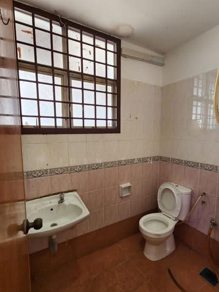 Rumah Teres 2-Tingkat untuk Dijual di Bukit Indah (Iskandar Puteri (Nusajaya)) - Iden Tan - Bathroom - PropertyGuru.com.my