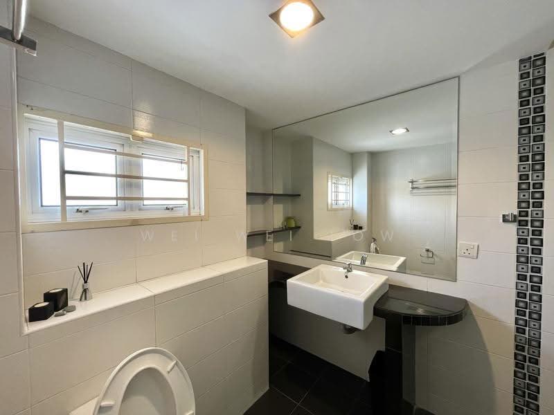 Rumah Teres 2-Tingkat untuk Dijual di Bukit Rimau (Shah Alam) - Wei Wei Low - PropertyGuru.com.my