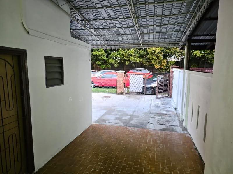 2-storey Terraced House for Rent in SS14 (Subang Jaya) - Adaw Zain - Exterior - PropertyGuru.com.my