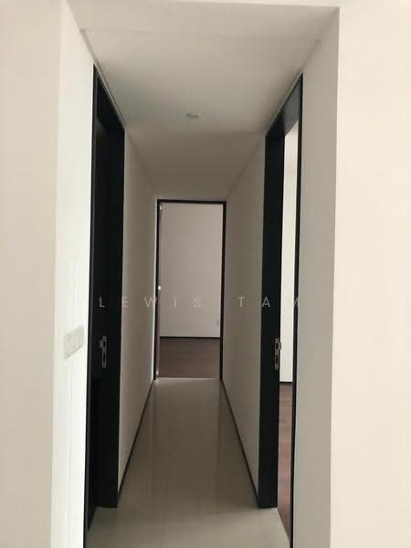 Kondominium untuk Disewa di The Fennel - Lewis Tam - Corridor - PropertyGuru.com.my