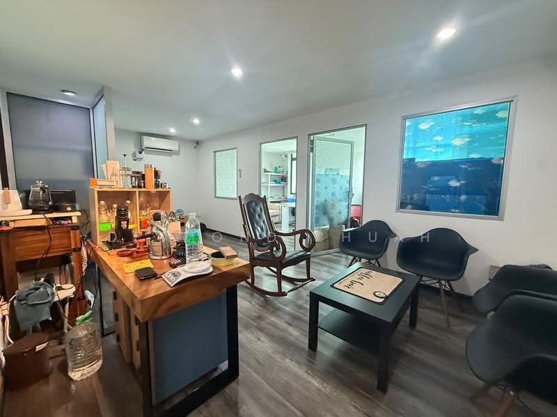 Pejabat untuk Dijual di Tanjung Tokong (Penang) - Desmond Chuah - Living Room - PropertyGuru.com.my