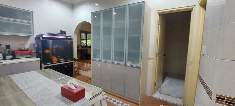 Rumah Berkembar untuk Dijual di Sultan Abdul Aziz Shah Golf & Country Club (Shah Alam) - Jenny Ngai - Kitchen - PropertyGuru.com.my