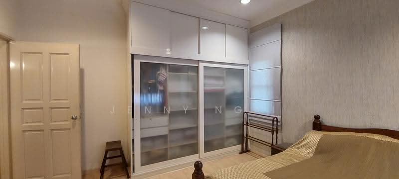 Rumah Berkembar untuk Dijual di Sultan Abdul Aziz Shah Golf & Country Club (Shah Alam) - Jenny Ngai - Bedroom - PropertyGuru.com.my