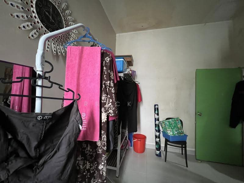 1-storey Terraced House for Sale in Bandar Putra Kulai (Kulai) - Derrick Tan - PropertyGuru.com.my