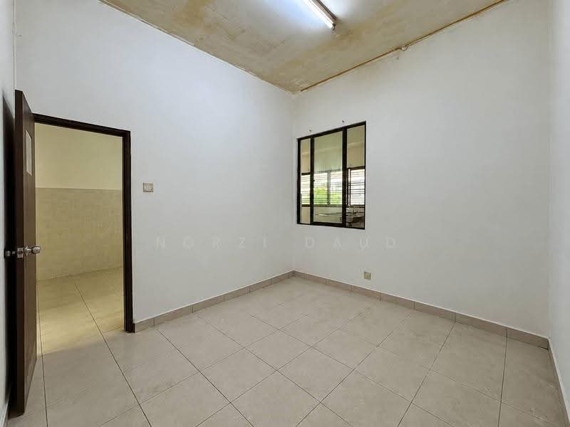 Terraced House for Sale in Bandar Puteri Klang (Klang) - Norzi Daud - Interior - PropertyGuru.com.my