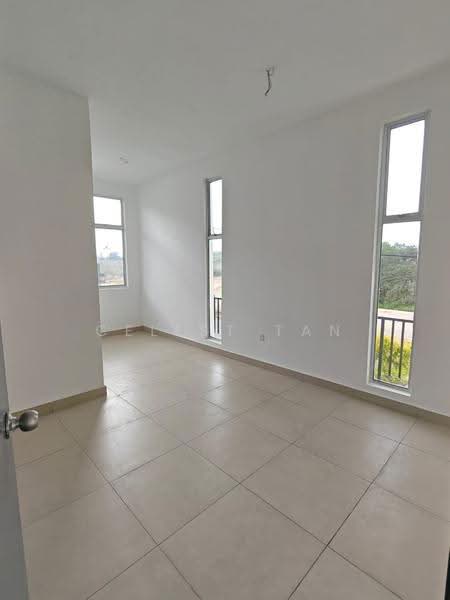 2-storey Terraced House for Sale in Bandar Seri Alam (Masai) - Celest Tan - PropertyGuru.com.my