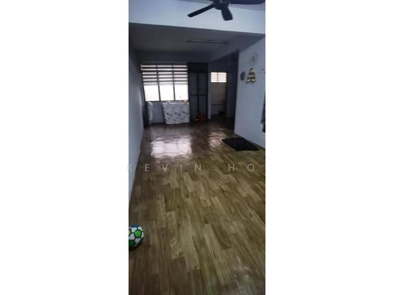 2-storey Terraced House for Sale in Taman Sri Muhibbah (Kulai) - Kevin Ho - Living Room - PropertyGuru.com.my