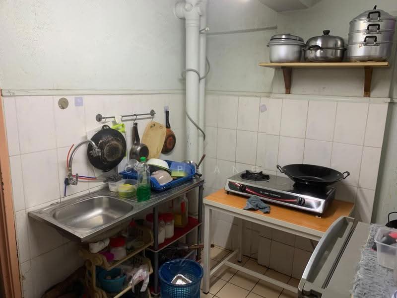 Rumah Flat untuk Dijual di Prima Setapak Flat - CK Phang - Kitchen - PropertyGuru.com.my