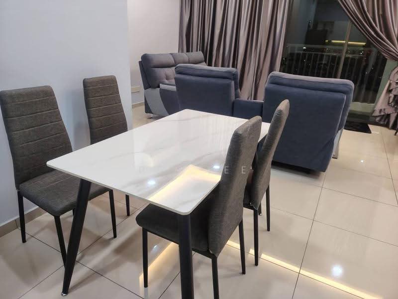 Service Residence for Rent at 8Scape Residence @ Sutera - Ben Lee - Dining Room - PropertyGuru.com.my