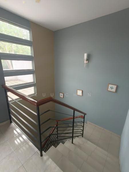 3-storey Terraced House for Sale in Taman D'Utama (Johor Bahru) - Kuu Chin - Entrance - PropertyGuru.com.my