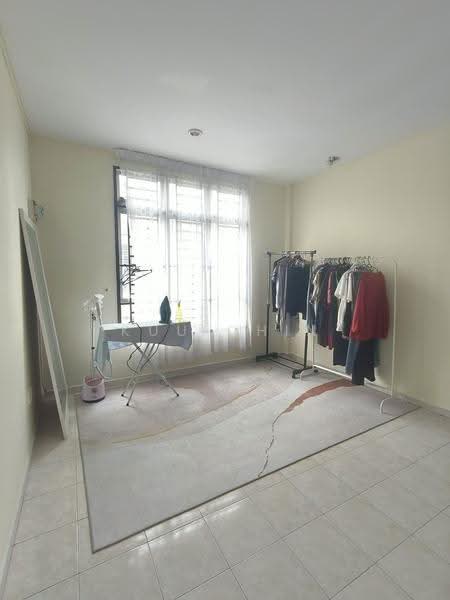 3-storey Terraced House for Sale in Taman D'Utama (Johor Bahru) - Kuu Chin - Interior - PropertyGuru.com.my