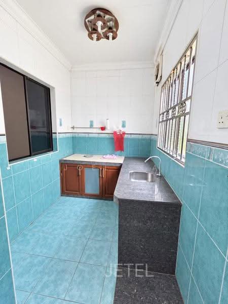 2-storey Terraced House for Sale in Klang (Selangor) - Joel Sia - Kitchen - PropertyGuru.com.my