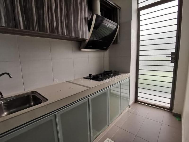 Rumah Kluster untuk Disewa di Senibong Cove (Masai) - Glenn Woo - Kitchen - PropertyGuru.com.my