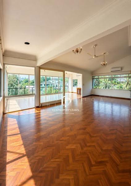 Rumah Banglo untuk Dijual di Taman Tunku (Bukit Tunku (Kenny Hills)) - Nurul Atiqa Hisam - Living Room - PropertyGuru.com.my