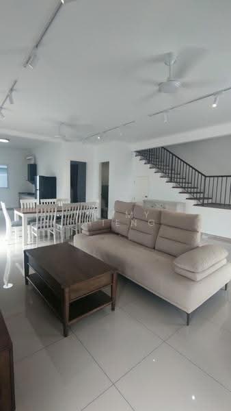 Rumah Teres 2-Tingkat untuk Disewa di Eco Majestic (Semenyih) - TOMMY CHIENG - Living Room - PropertyGuru.com.my