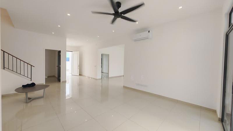Rumah Teres 2-Tingkat untuk Disewa di Iskandar Puteri (Nusajaya) (Johor) - Ben Lee - Living Room - PropertyGuru.com.my