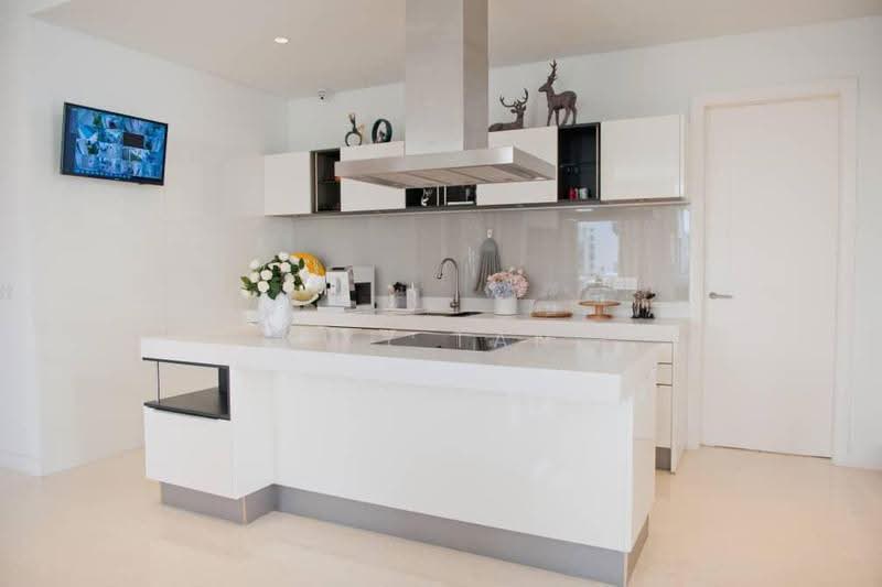 Rumah Banglo untuk Disewa di Medini (Iskandar Puteri (Nusajaya)) - Sky Tan - Kitchen - PropertyGuru.com.my
