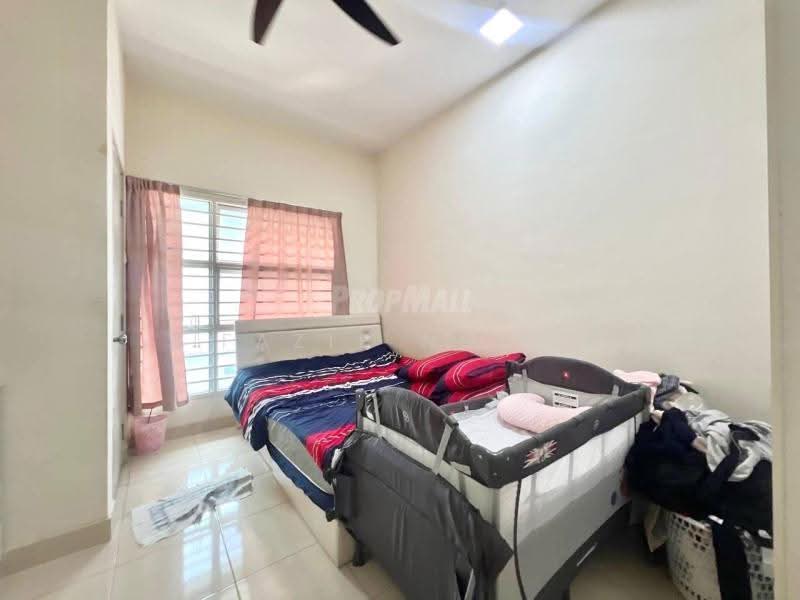 Rumah Teres 2-Tingkat untuk Dijual di Taman Mutiara Rinching (Semenyih) - Fazie Noor - Bedroom - PropertyGuru.com.my