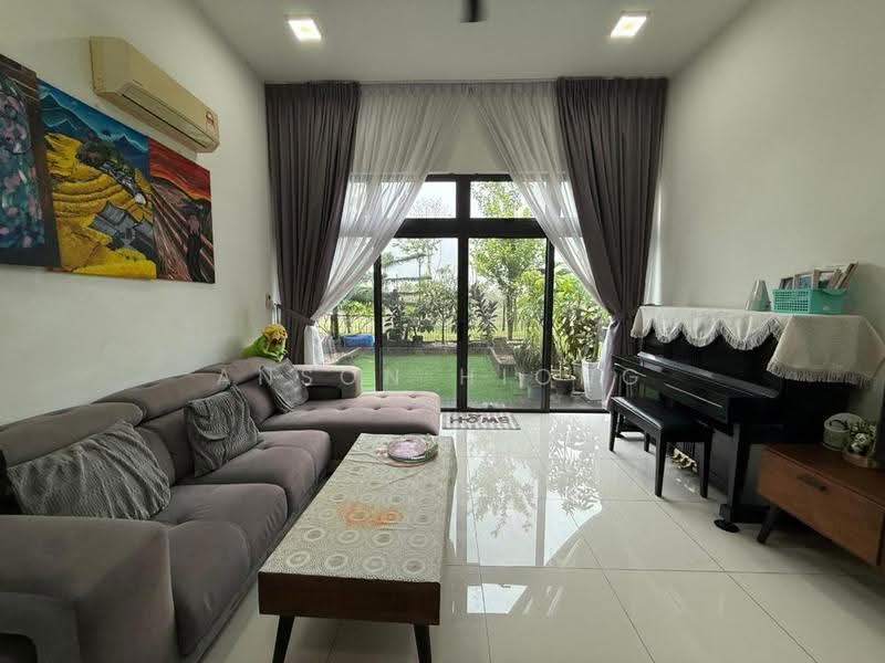 Rumah Teres 2-Tingkat untuk Dijual di Medini (Iskandar Puteri (Nusajaya)) - Anson Hiong - Living Room - PropertyGuru.com.my