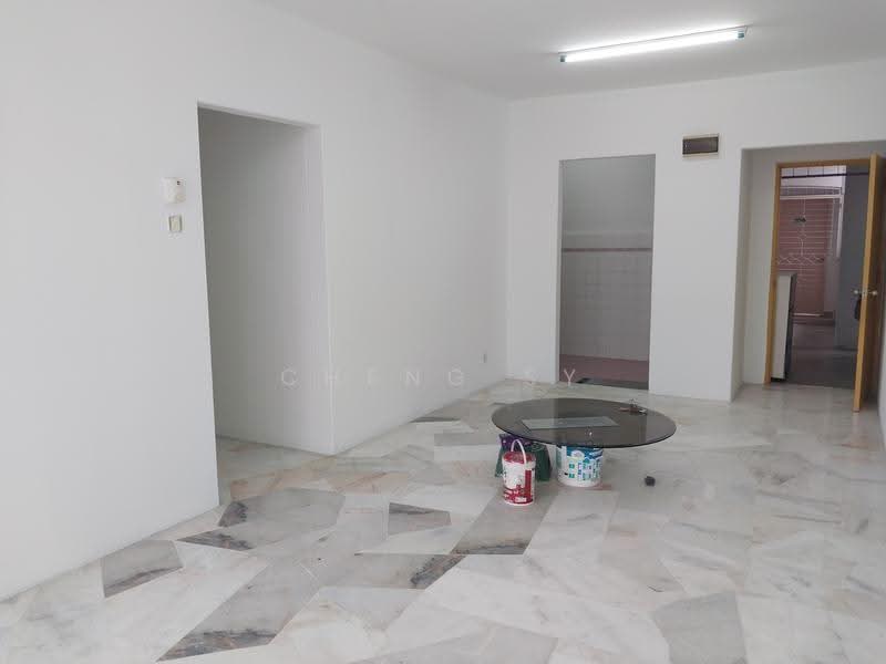 Pangsapuri untuk Dijual di Akasia Apartment - Cheng SY - Interior - PropertyGuru.com.my