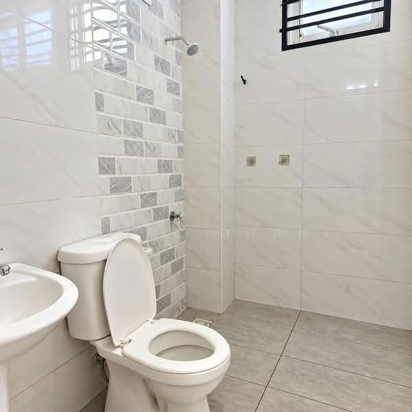 2-storey Terraced House for Sale in Kulim (Kedah) - Azura Ghani - Bathroom - PropertyGuru.com.my
