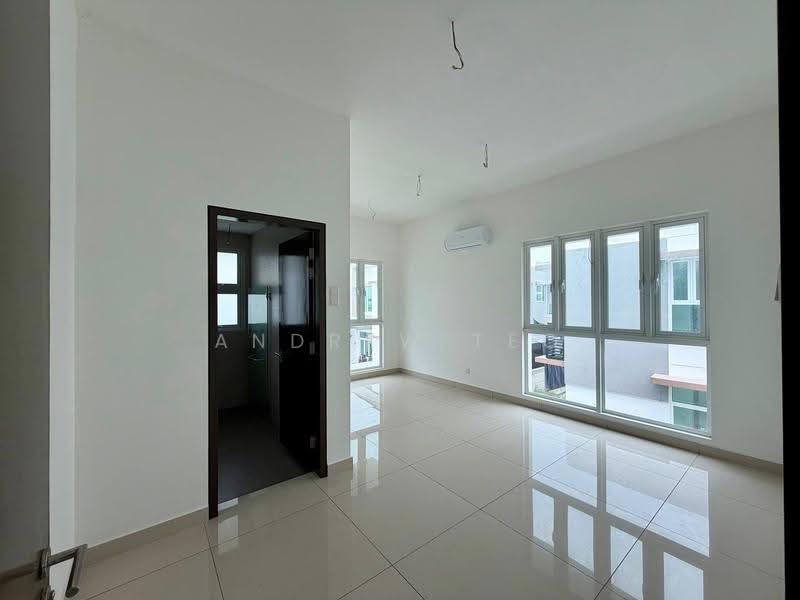 Semi-Detached House for Sale in Taman Ponderosa (Johor Bahru) - Andrew Teo - PropertyGuru.com.my