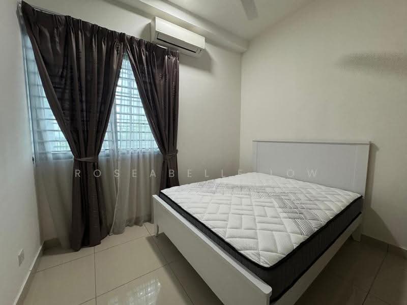 Condominium for Rent at Skyvilla @ D'Island - Roseabelle Low - Bedroom - PropertyGuru.com.my