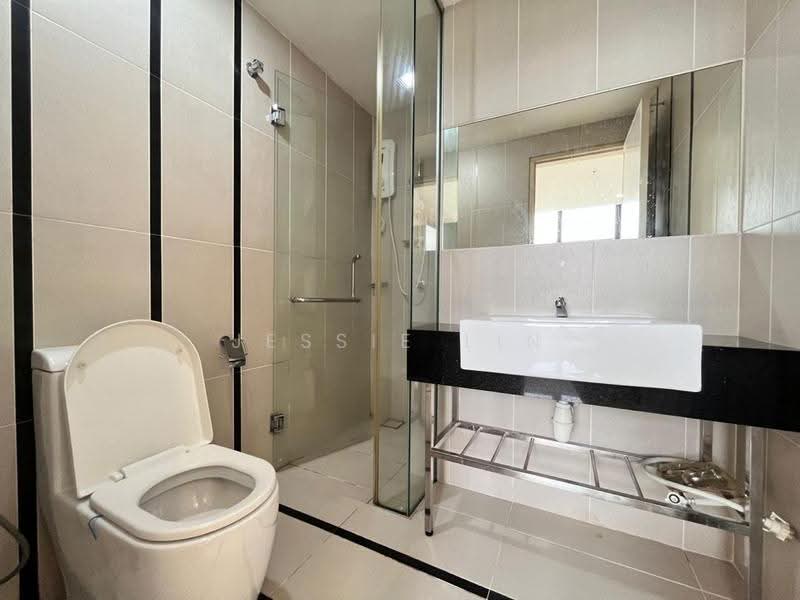Service Residence for Rent at Emerald Avenue - Jessie Lin - Bathroom - PropertyGuru.com.my