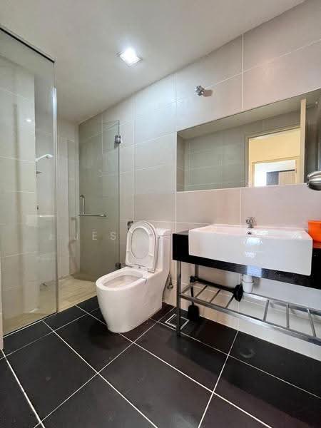 Service Residence for Rent at Emerald Avenue - Jessie Lin - Bathroom - PropertyGuru.com.my