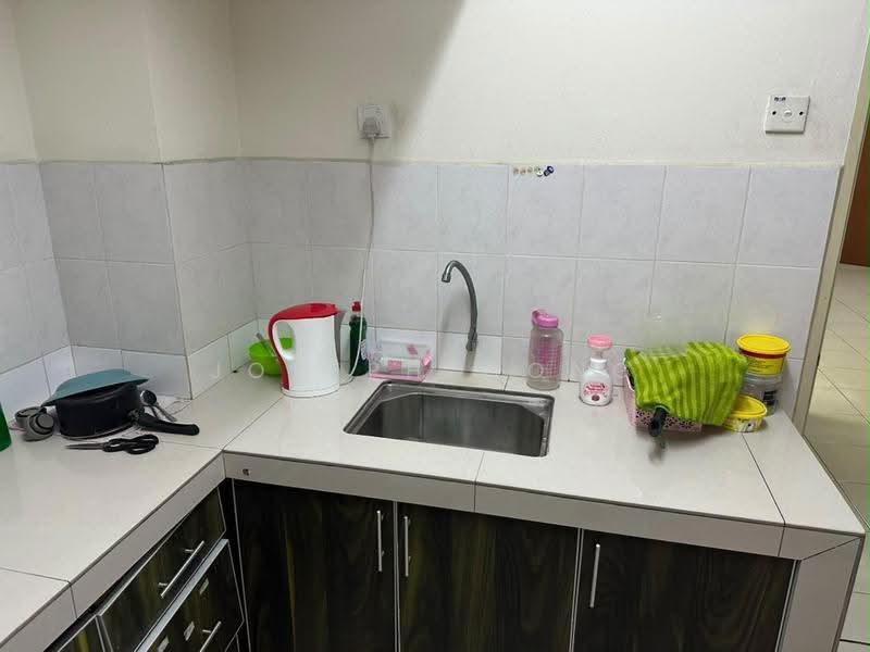 Kondominium untuk Disewa di Putra Villa - Joseph Wong - Kitchen - PropertyGuru.com.my