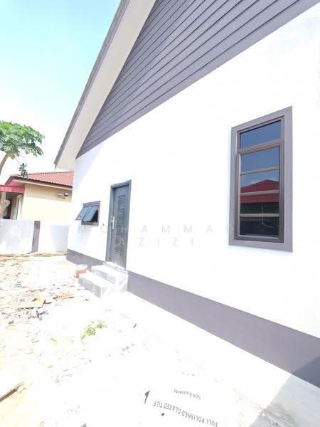 Rumah Berkembar untuk Dijual di Kampung Alor Ladang (Beserah) - Mohammad Azizi - PropertyGuru.com.my