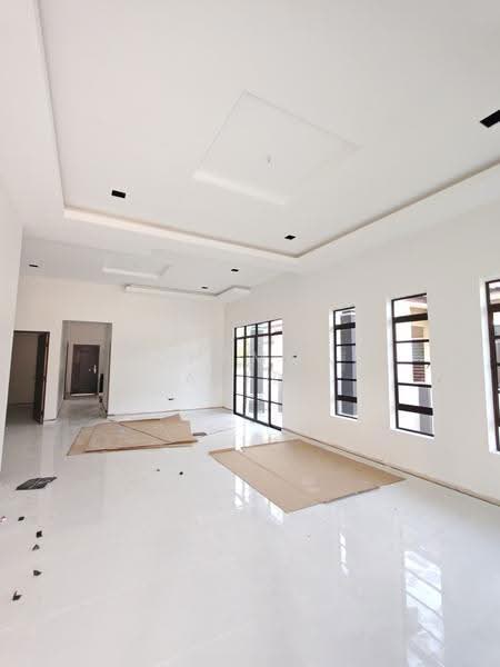 Rumah Berkembar untuk Dijual di Kampung Alor Ladang (Beserah) - Mohammad Azizi - PropertyGuru.com.my