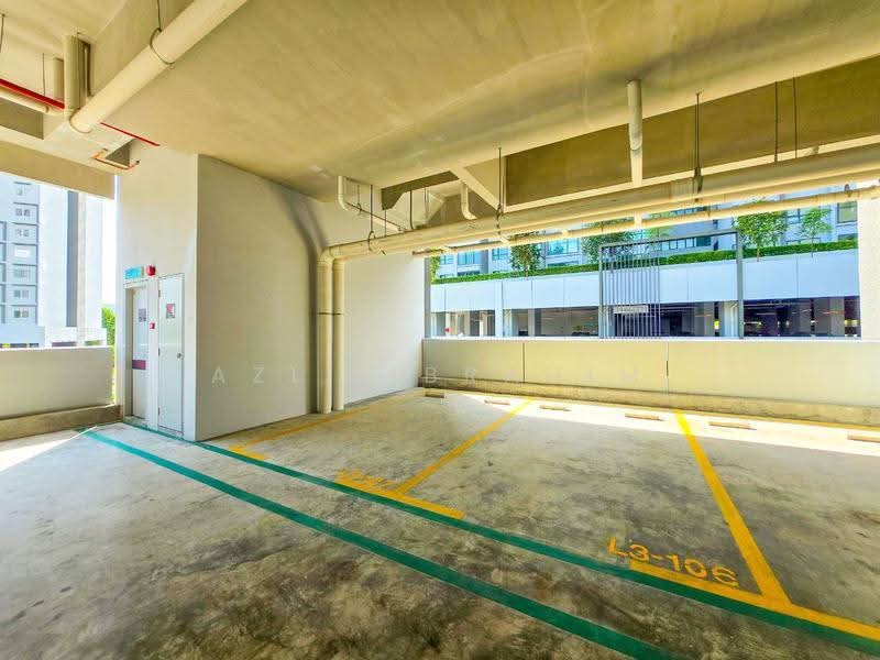 Kondominium untuk Dijual di Ixora Residence - Azli Ibrahim - Car Park - PropertyGuru.com.my