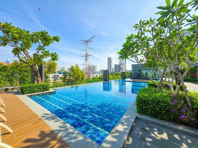 Kondominium untuk Dijual di Ixora Residence - Azli Ibrahim - Pool - PropertyGuru.com.my
