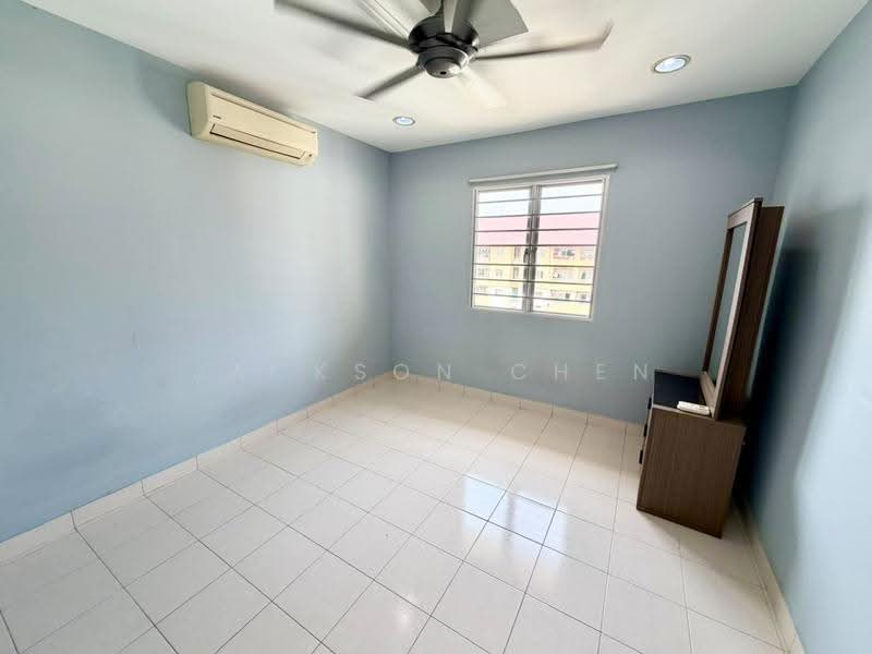 Apartment for Sale at Vista Mutiara - Jackson Chen - Medium Room - PropertyGuru.com.my