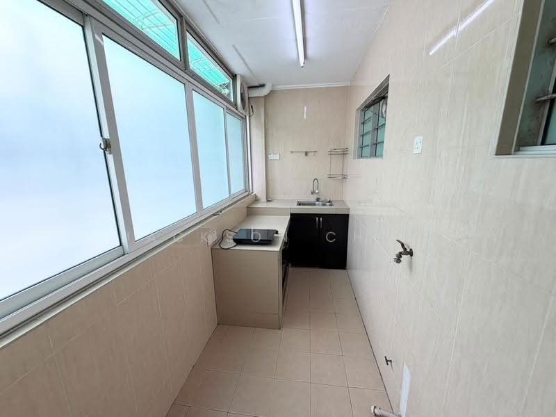 Apartment for Sale at Vista Mutiara - Jackson Chen - Wet Kitchen / Laundry - PropertyGuru.com.my