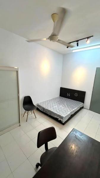 Condominium for Rent at Residensi Laguna (Sunway Belvedere) - Carlos Ng - Balcony Room - PropertyGuru.com.my