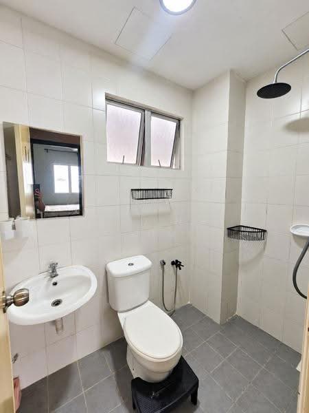 Condominium for Sale at Kristal Heights - Mohd Nor Fahmi - Bathroom - PropertyGuru.com.my