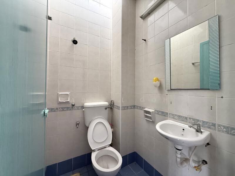 Rumah Teres 2-Tingkat untuk Dijual di Setia Impian (Setia Alam) - GABRIEL GOH - Bathroom - PropertyGuru.com.my