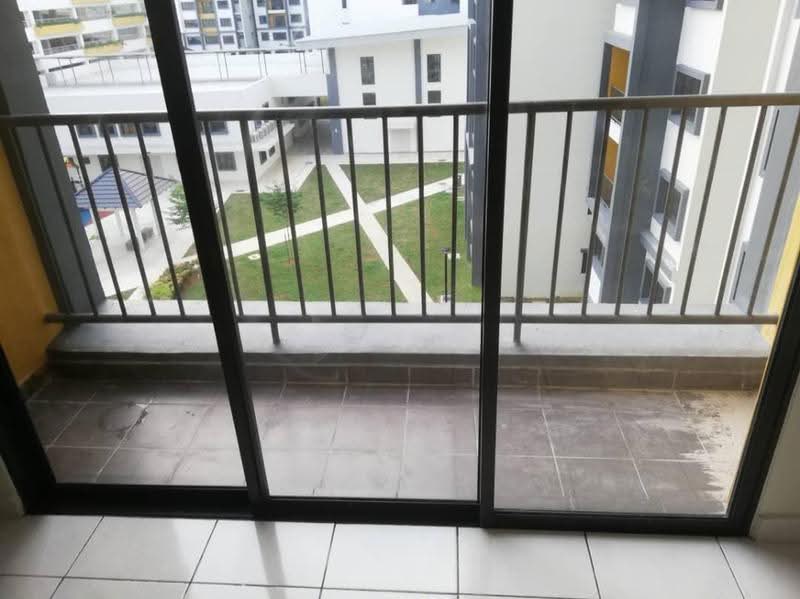 Pangsapuri untuk Disewa di PR1MA Two @ Laman View - Lee Yuqi - Balcony - PropertyGuru.com.my