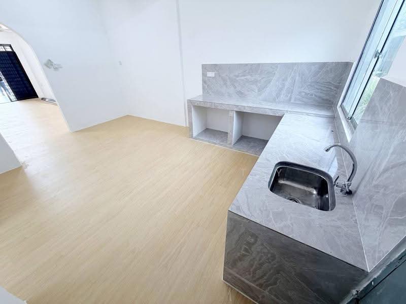 1-storey Terraced House for Sale in Taman Sri Pagoh (Pagoh) - Marcus Tey - Kitchen - PropertyGuru.com.my