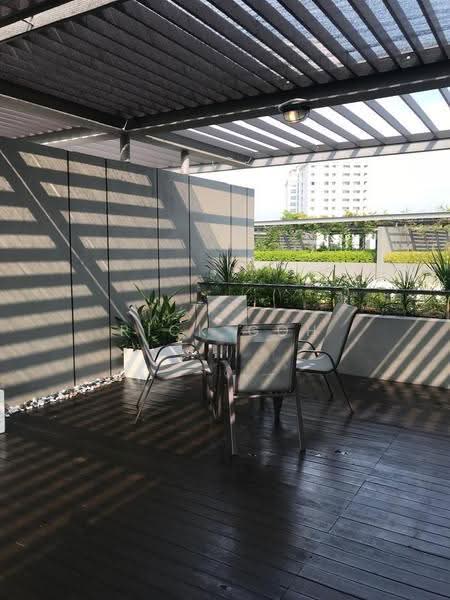 Kondominium untuk Disewa di Shorefront Residences - Rick Goh - Exterior - PropertyGuru.com.my