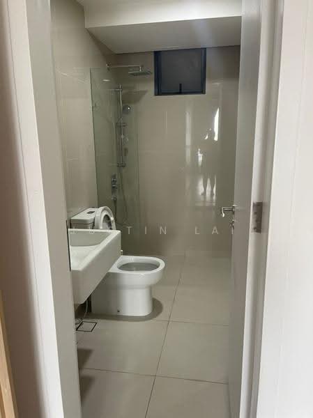 Service Residence for Sale at United Point (Residensi Berpadu) - Justin Lai - Bathroom - PropertyGuru.com.my