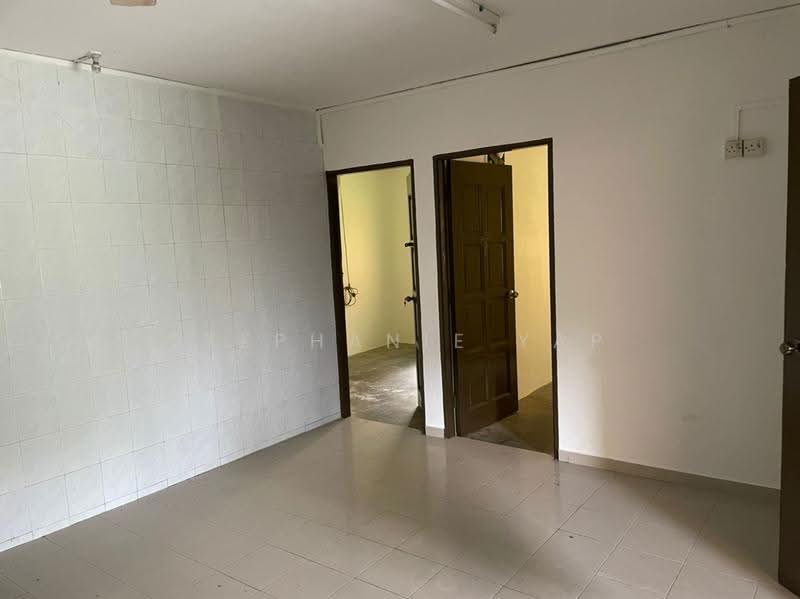 Flat for Sale at Flat Bandar Selesa Jaya @ Jalan Silat Gayong - Stephanie Yap - Interior - PropertyGuru.com.my