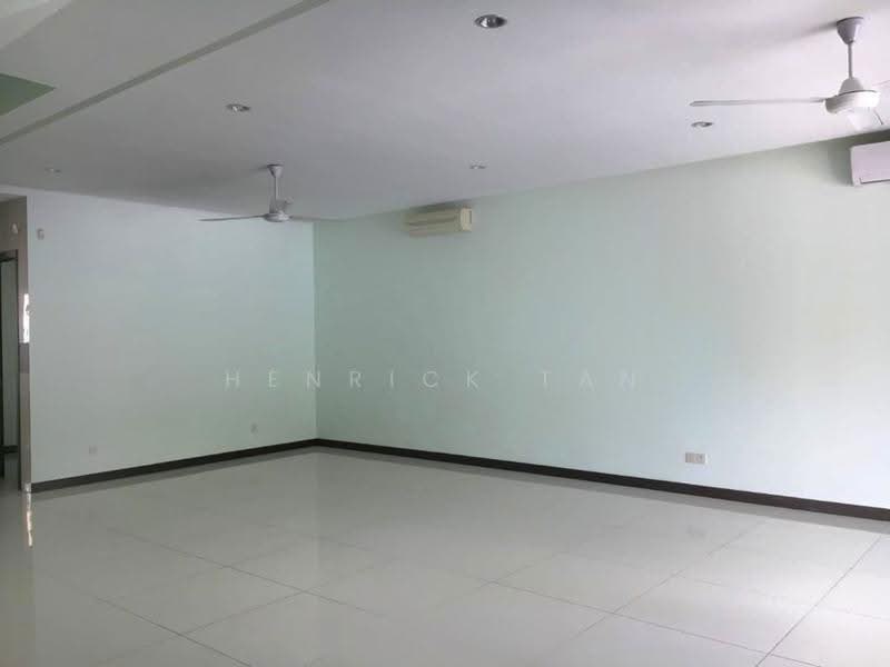 Terraced House for Sale in Bandar Kinrara Seksyen 1 (Bandar Kinrara) - Henrick Tan - Living Room - PropertyGuru.com.my